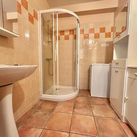 Vue Imprenable, Parking Prive, Lave-linge Apartment