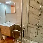 Vue Imprenable, Parking Prive, Lave-linge Appartement *