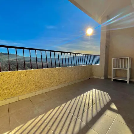 Vue Imprenable, Parking Prive, Lave-linge *